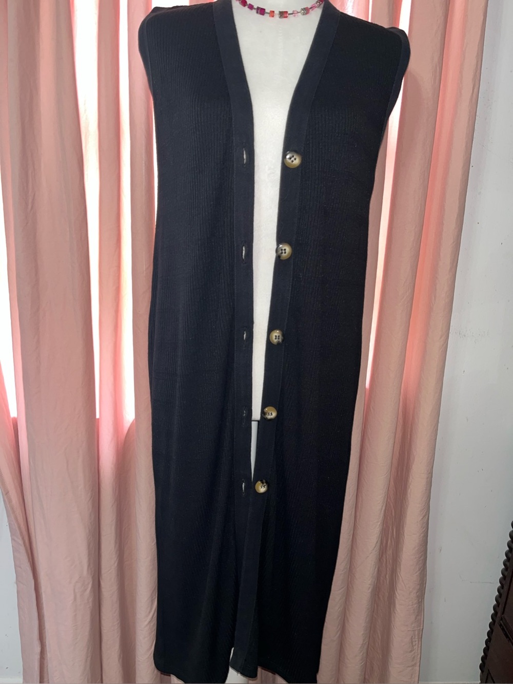 Zara Ribbed Sleevless Long Black Button Down Knit Vest